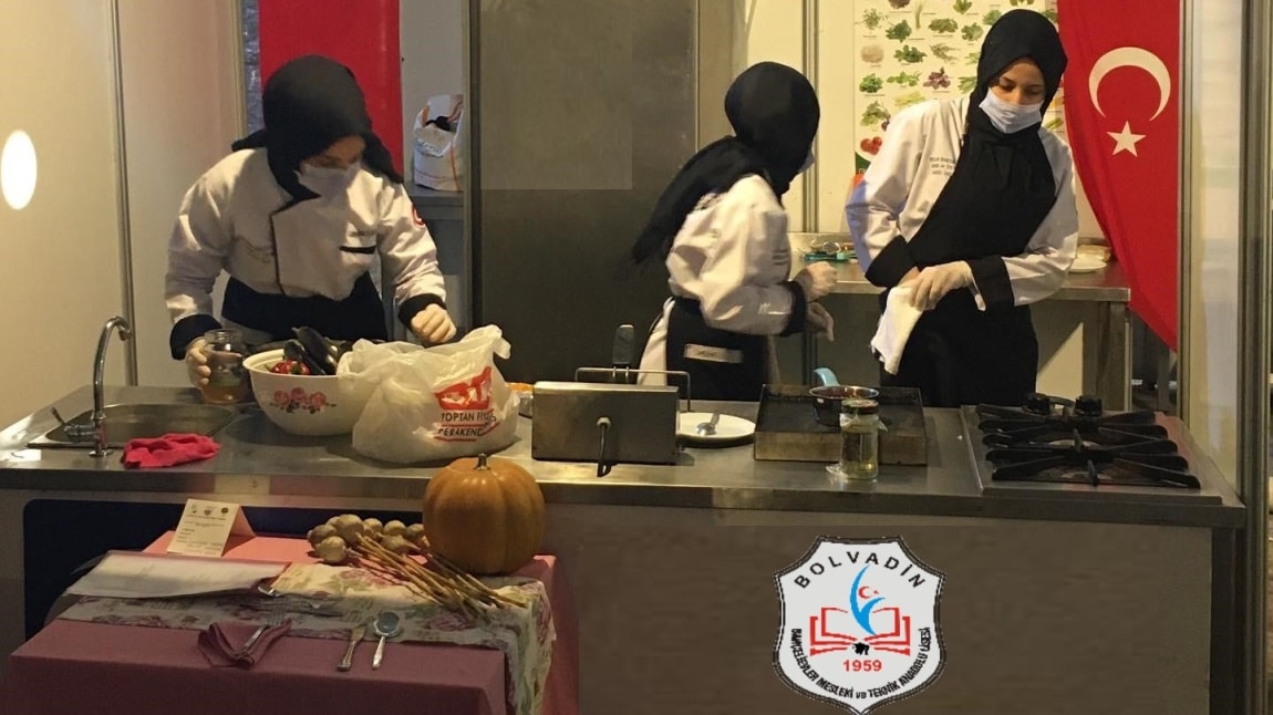 Bahçelievler Kız Mesleki ve Teknik Anadolu Lisesi Ramazan Desteği